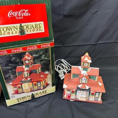 Coca Cola Coke South Station 1997 Christmas House Town Collection