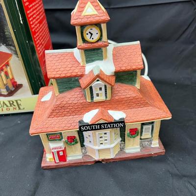 Coca Cola Coke South Station 1997 Christmas House Town Collection