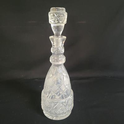 Crystal Decanters and an Ice Bucket (BR-DW)