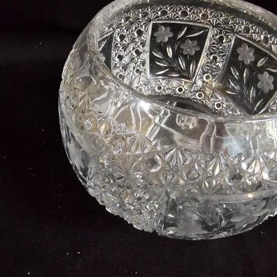 Assorted Clear Glass Bowls & More (PS-JS)