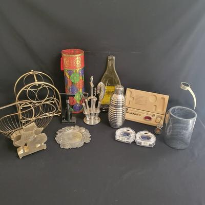 Wine and Cocktail Accessories (BR-DW)