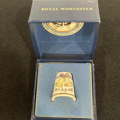 Royal Worcester - Prince Charles & Diana Wedding Thimble