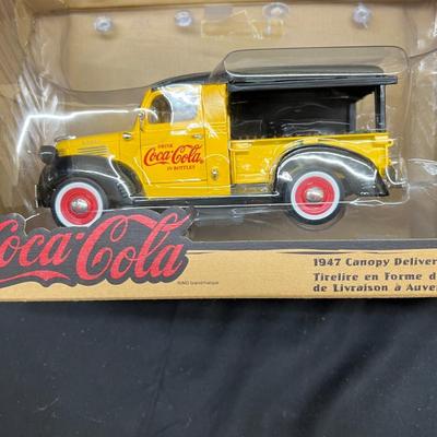 Vintage 2000 Canopy Delivery Van Bank Truck Coke Coca-Cola New in Box