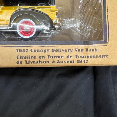 Vintage 2000 Canopy Delivery Van Bank Truck Coke Coca-Cola New in Box
