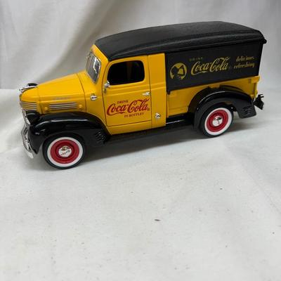 Coke Coca-Cola Vintage 2000 Canopy Delivery Van Bank No Box
