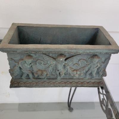 Assortment of Garden and Patio Accents (BP-DW