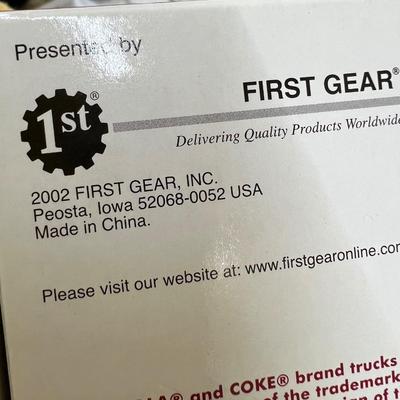 Coke Coca-Cola 1st Gear 1951 Reproduction Delivery Truck New in Box 2002