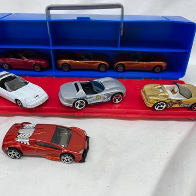 Hot Wheels 1999 Car Case with Cars