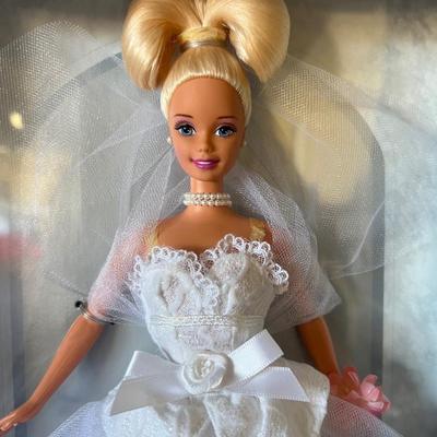 Vintage Barbie Dream Bride 1996 New in Box