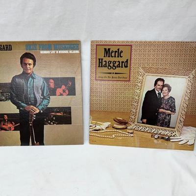 Merle Haggard Vinyl Albums Okie From Muskogee and Mama Tried