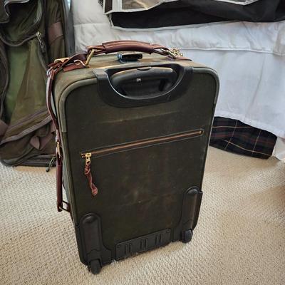 Variety of Luggage Items  (UB-JS)