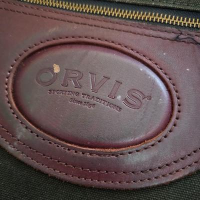 Variety of Luggage Items  (UB-JS)