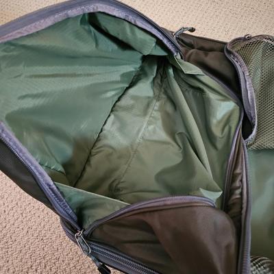 Variety of Luggage Items  (UB-JS)