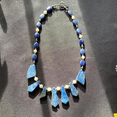 Jewelry with Stones of Blue (DR-SS)