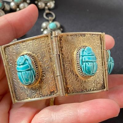 Jewelry with Stones of Blue (DR-SS)
