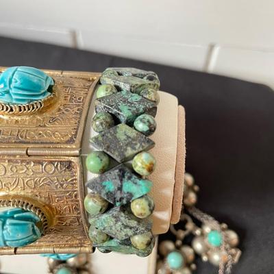 Jewelry with Stones of Blue (DR-SS)