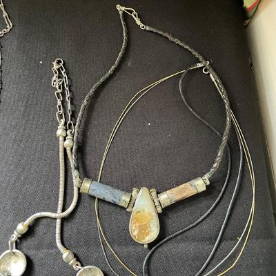 Fashionable Necklaces w/ Stones & More (DR-SS)