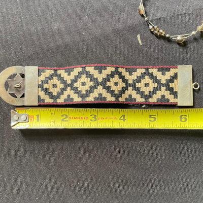 Fashionable Necklaces w/ Stones & More (DR-SS)