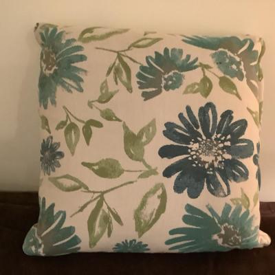 344 Set of 4 Blue Green Floral Down Filled Pillows
