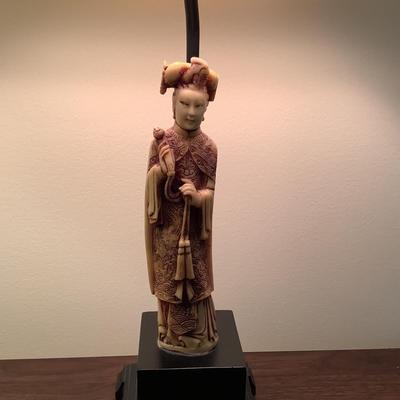 291 Chinese Emperor and Empress Lamps