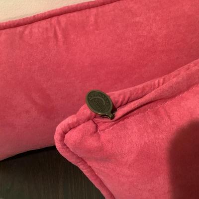 321 Lot of 4 Pink Suede and Pink Scallop Designed Pillows