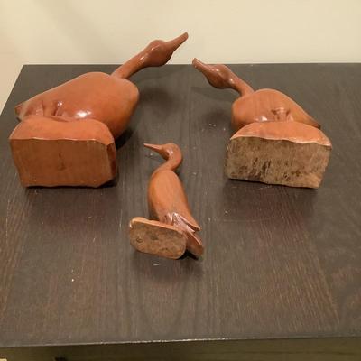 327 Set of 3 Wooden Duck Family