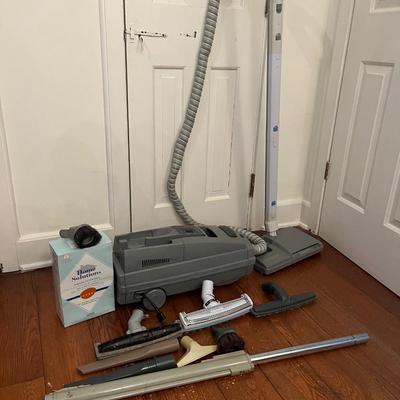 Electrolux Canister Vacuum (E-MG)