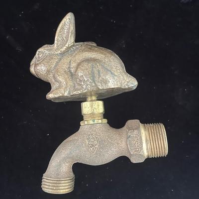 Hammered Copper Pot & Rabbit Spigot (BP-MG)