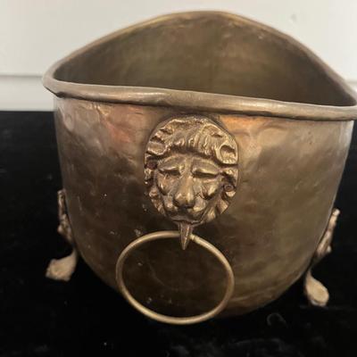 Hammered Copper Pot & Rabbit Spigot (BP-MG)