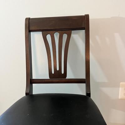 Lot 4 Stakmore Wooden Folding Chairs.