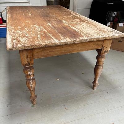 Farmhouse Table (BP-MG)