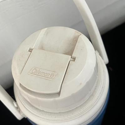 Igloo Coolers & Folding Chairs (BP-MG)