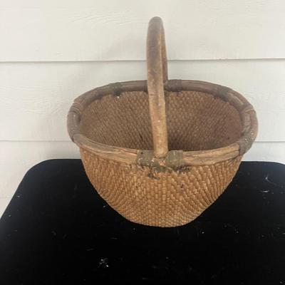 Basket Collection Including One Wood Handled Basket (BP-MG)
