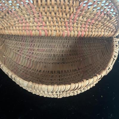 Basket Collection Including One Wood Handled Basket (BP-MG)