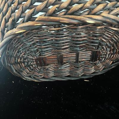 Basket Collection Including One Wood Handled Basket (BP-MG)