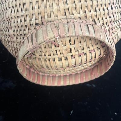 Basket Collection Including One Wood Handled Basket (BP-MG)