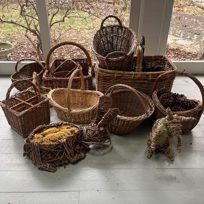 Woven Animals & Woven Baskets (BP-MG)