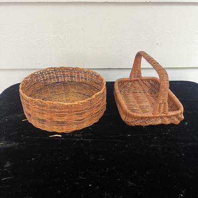 Woven Animals & Woven Baskets (BP-MG)