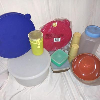 FOOD STORAGE CONTAINERS -TUPPERWARE CUPS-STRAINER LID AND BOWLS