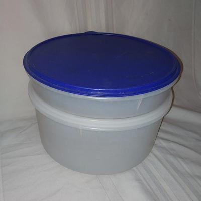 FOOD STORAGE CONTAINERS -TUPPERWARE CUPS-STRAINER LID AND BOWLS