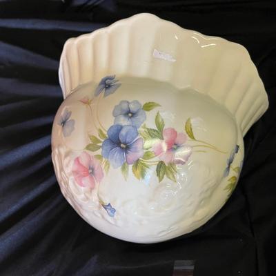Maryleigh Pottery Wall Pocket