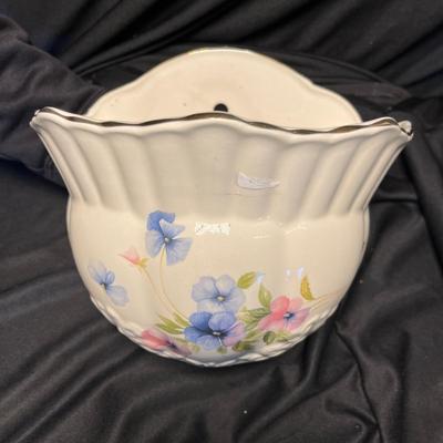 Maryleigh Pottery Wall Pocket