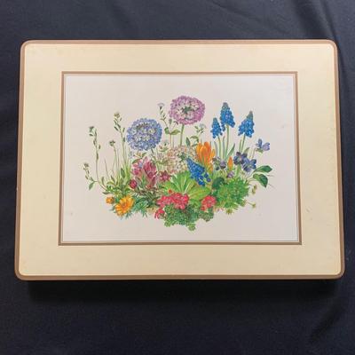 Large Collection of Table Linens (L-KW)