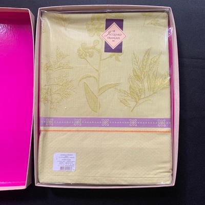 Large Collection of Table Linens (L-KW)