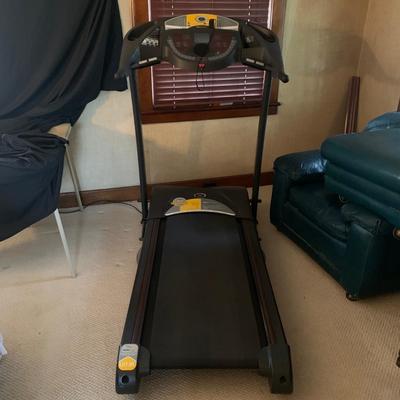 Horizon Fitness Treadmill (UB-KW)