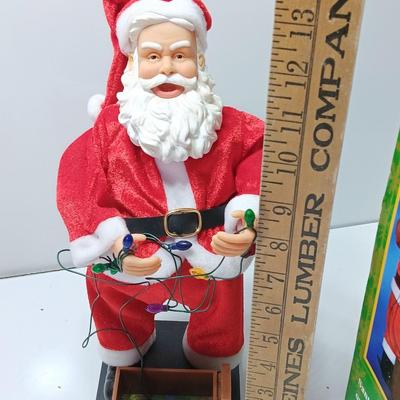 Working Gemmy Holidazed Santa Animated Musical Sings Parody 12 Days of Christmas