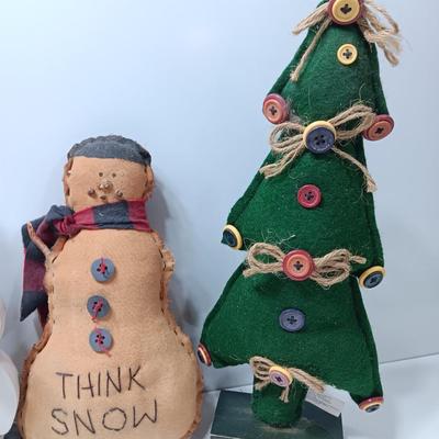 Cloth trees with Button decor, Think snow snowman vintage looking and a wooden snowman