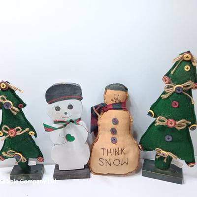 Cloth trees with Button decor, Think snow snowman vintage looking and a wooden snowman