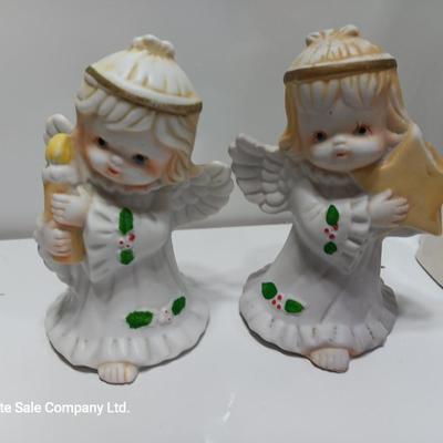 Large angel with glitter wings and two smaller angel figures