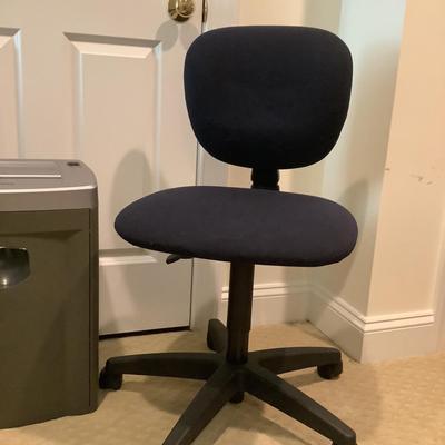 353 Fellowes Shredder and Blue Swivel Adjustable Office Chair